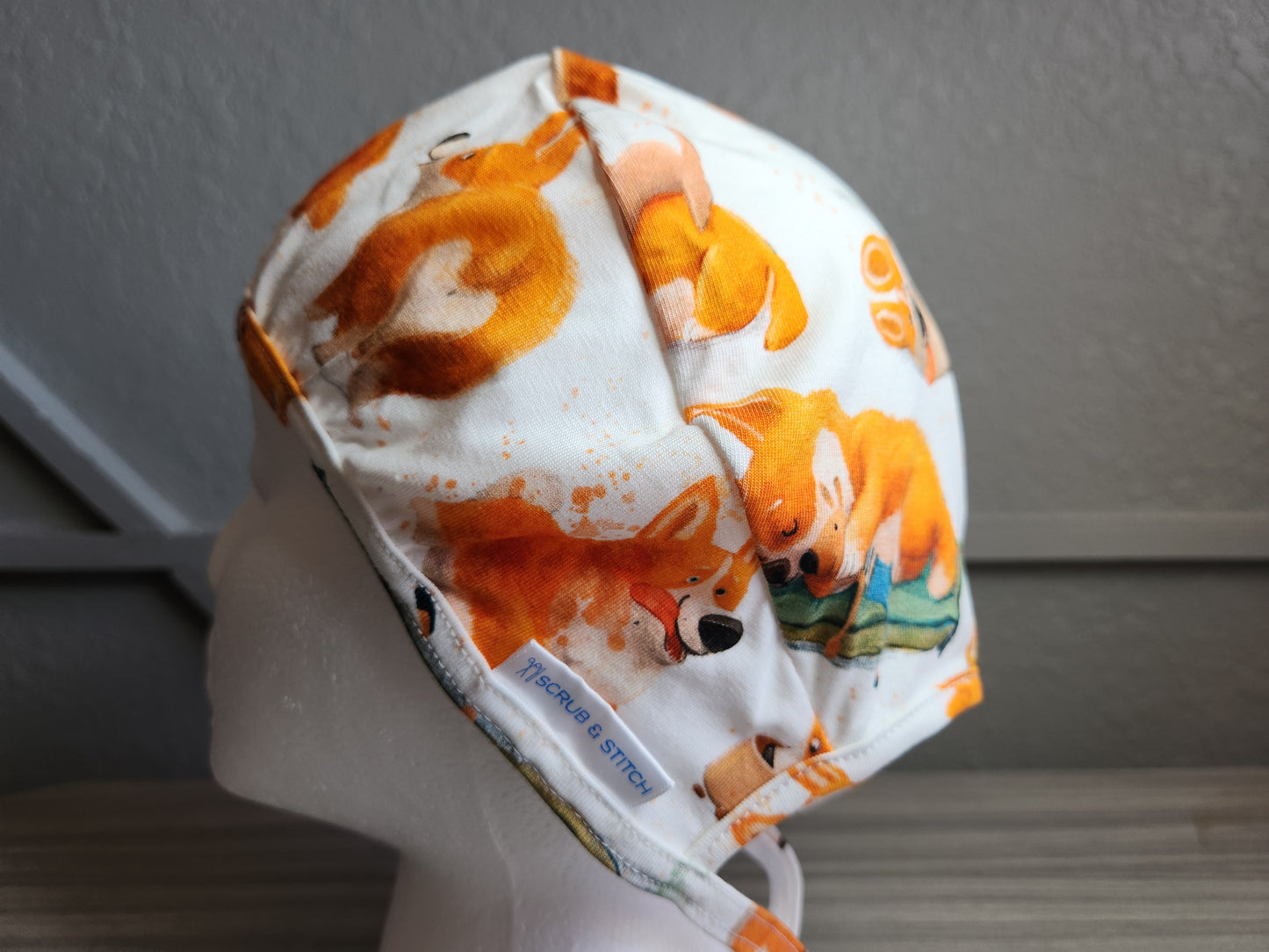 Dogs with White Background Scrub Cap